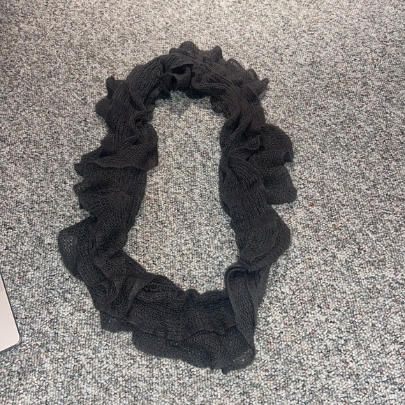 Grey Ruffle Scarf - Picture 2 of 3